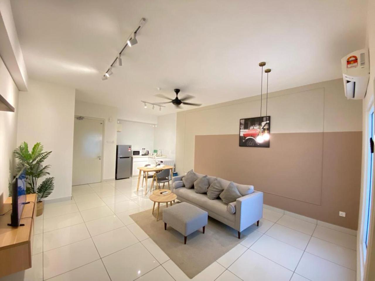 Arte Mont Kiara By Cozynest Apartment Kuala Lumpur Exterior photo